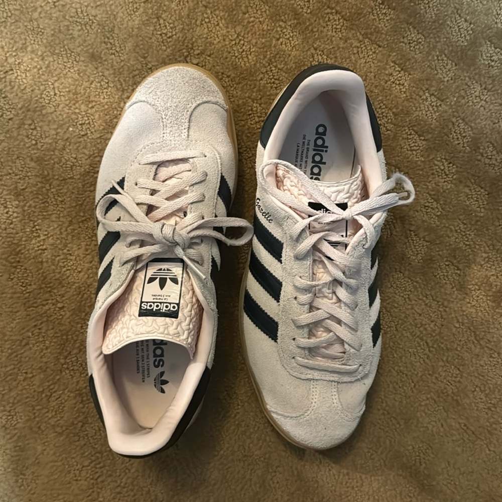 Adidas Gazelle platform